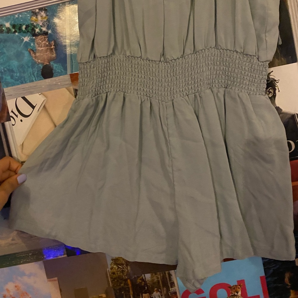 romper - Picture 2 of 4